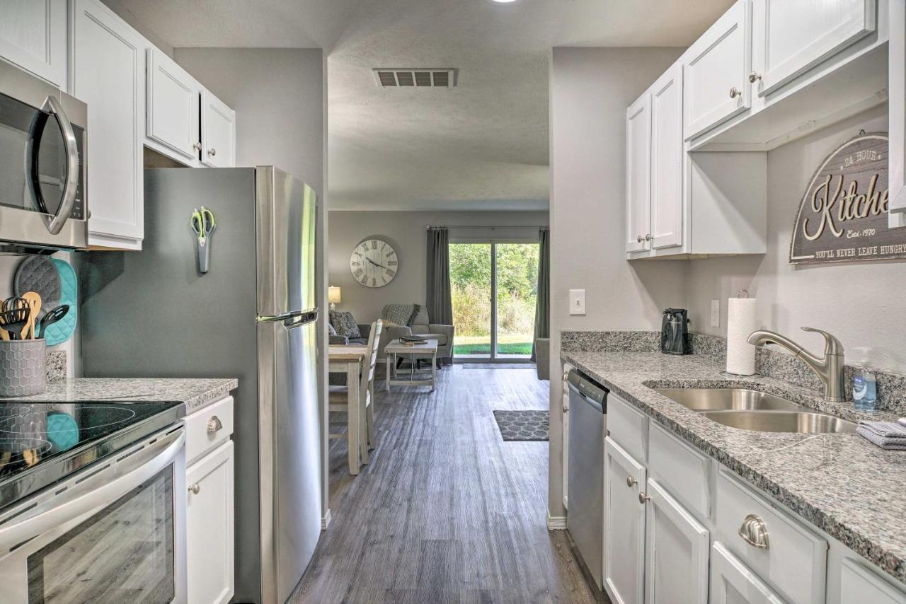 Cozy Condo With Pool Access, 5 Mi To Table Rock Lake Branson Eksteriør bilde